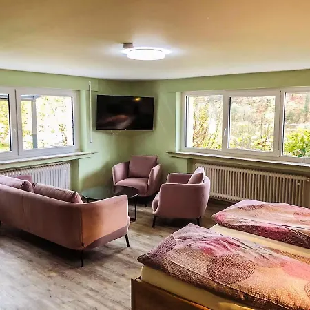 Vakantiehuis Whirlpool, Billiard, Sauna! Lacher